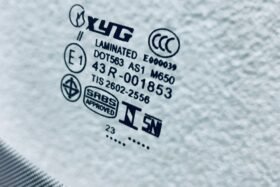 Предно стъкло AUDI Q5 2008-2012 СЕНЗОР-3 на ниска цена