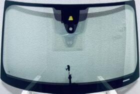 Предно стъкло AUDI Q5 2017- АКУСТИКА+СОЛАР+СЕНЗОР+КАМЕРА+ОТОПЛЕНИЕ+ОРИГИНАЛ на ниска цена