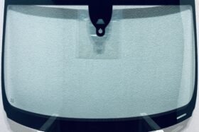 Предно стъкло AUDI Q7 2006-2015 АКУСТИКА+КАМЕРА+СЕНЗОР на ниска цена