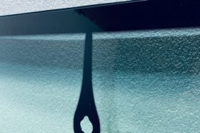 Предно стъкло AUDI Q7 2006-2015 СЕНЗОР-2 на ниска цена