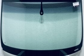 Предно стъкло AUDI Q7 2006-2015 СЕНЗОР + ЦЕНА НАМАЛЕНА на ниска цена