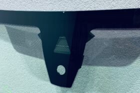 Предно стъкло BMW 3 G20/G21 2018- АКУСТИКА+КАМЕРА+СЕНЗОР - ПРОМОЦИЯ-2 на ниска цена