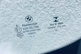 Предно стъкло BMW 3 GT F34 2013- МОДИФИЦИРАН ОРИГИНАЛ-3 на ниска цена