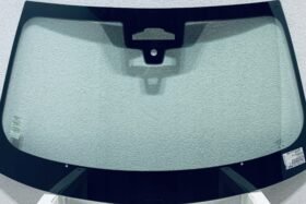 Предно стъкло BMW 4 CABRIO G22 2021 - АКУСТИКА + КАМЕРА + СЕНЗОР + HUD на ниска цена