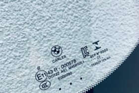 Предно стъкло BMW 4 G22 G23 COUPE/CAB 2020 - АКУСТИКА + КАМЕРА + СЕНЗОР + HUD + OE-3 на ниска цена