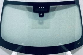 Предно стъкло BMW 4 G26 2021- АКУСТИКА+КАМЕРА СЕНЗОР на ниска цена