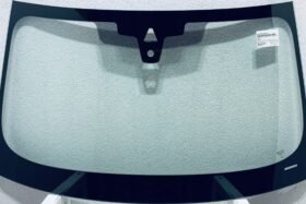 Предно стъкло BMW 5 G30 G31 08.2020- АКУСТИКА+КАМЕРА+СЕНЗОР РАЗПРОДАЖБА на ниска цена