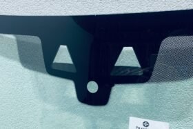 Предно стъкло BMW 5 G30 G31 2017- АКУСТИКА+КАМЕРА+СЕНЗОР+HUD-3 на ниска цена