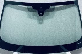 Предно стъкло BMW 5 G30 G31 8.2020- КАМЕРА+СЕНЗОР+HUD НАМАЛЕНИЕ на ниска цена