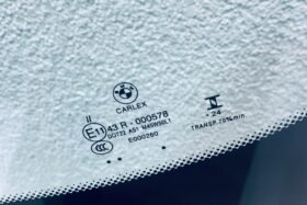 Предно стъкло BMW 5 G30/G31 2020- АКУСТИКА+КАМЕРА+СЕНЗОР+HUD ОРИГИНАЛ-3 на ниска цена