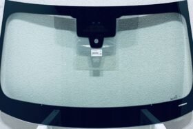 Предно стъкло BMW 5 i5 G60 G61 2023 - КАМЕРА + СЕНЗОР + HUD ОРИГИНАЛ на ниска цена