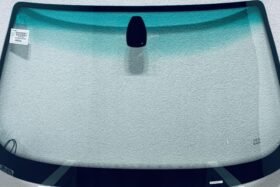 ПРЕДНО СТЪКЛО BMW 7 E38 09.1998 - 2001 СЕНЗОР + С УСТРОЙСТВО ЗА ОТОПЛЕНИЕ на ниска цена