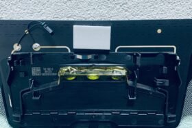 Предно стъкло BMW 8 G15 2D 2018- АКУСТИКА+КАМЕРА+СЕНЗОР+HUD-4 на ниска цена