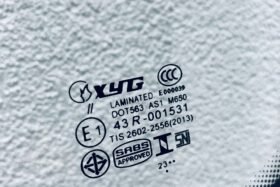 ПРЕДНО СТЪКЛО BMW E60/E61 2003-2007 СЕНЗОР-3 на ниска цена