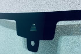 Предно стъкло BMW IX3 2021- BMW X3 G01 2017- АКУСТИКА+КАМЕРА+СЕНЗОР+HUD-2 на ниска цена