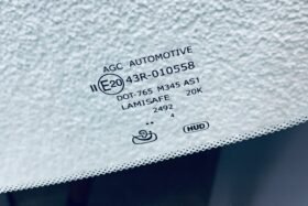 Предно стъкло BMW X5 G05 X7 G07 2018- АКУСТИКА+КАМЕРА+СЕНЗОР+HUD-3 на ниска цена