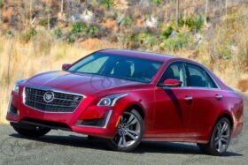 ПРЕДНО СТЪКЛО CADILLAC CTS СЕДАН 2014-2019 КАМЕРА+СЕНЗОР-4 на ниска цена