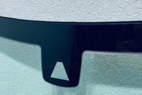 Предно стъкло CHEVROLET CAMARO COUPE 2019- СЕНЗОР+HUD-2 на ниска цена