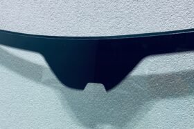 Предно стъкло CHEVROLET CORVETTE C8 2020- АКУСТИКА+КАМЕРА+HUD-2 на ниска цена