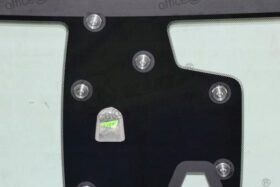 ПРЕДНО СТЪКЛО CHEVROLET VOLT II 2016-2019 КАМЕРА-2 на ниска цена