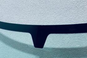 Предно стъкло CHRYSLER 300C DODGE CHARGER 2005-2010-2 на ниска цена