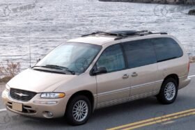 ПРЕДНО СТЪКЛО CHRYSLER VOYAGER 1995-2007 С ОТОПЛЕНИЕ-2 на ниска цена