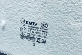 ПРЕДНО СТЪКЛО CITR.JUMPY / TRAVELLER / EXPERT 2016- КАМ+СЕНЗ-3 на ниска цена