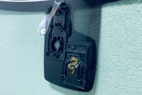 Предно стъкло CITROEN C3 AIRCROSS CROSSLAND X 2017--4 на ниска цена