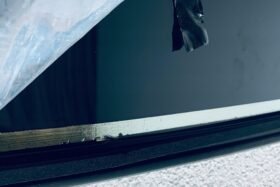 Предно стъкло CITROEN C3 AIRCROSS CROSSLAND X 2017- КАМЕРА+СЕНЗОР+ОГРЯВАНЕ-4 на ниска цена