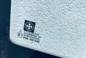 Предно стъкло CITROEN C3 PICASSO 2008-2017-3 на ниска цена