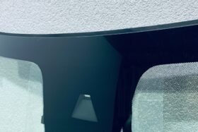 Предно стъкло CITROEN C4 20- C4X 2023- АКУСТИКА+КАМЕРА+СЕНЗОР+ОТОПЛЕНИЕ-2 на ниска цена