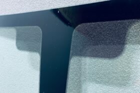 Предно стъкло CITROEN C4 2004-2010 СЕНЗОР-2 на ниска цена