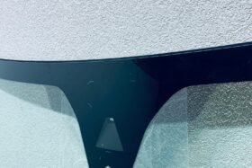 Предно стъкло CITROEN C5 AIRCROSS 2018- OPEL GRANDLAND 17-AKU+КАМЕРА+СЕНЗОР-2 на ниска цена