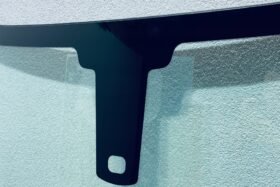 Предно стъкло CITROEN C5 SED/KBI 2008- АКУСТИКА+СЕНЗОР-2 на ниска цена