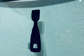 Предно стъкло CITROEN DS4 2011-2018 СЕНЗОР ЗА ДЪЖД/ЗАЗОР.-2 на ниска цена