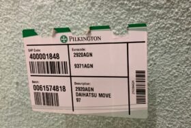 Предно стъкло DAIHATSU MOVE L601 1997-1999-3 на ниска цена