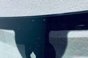 Предно стъкло DODGE CHALLENGER 2015- СЕНЗОР ЗА ДЪЖД/ЗАЗОР-2 на ниска цена