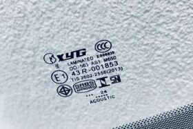 ПРЕДНО СТЪКЛО DODGE RAM 2019 - АКУСТИЧНО + КАМЕРА + СЕНЗОР-3 на ниска цена