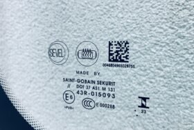 Предно стъкло DUCATO JUMPER BOXER 10.2021- КАМЕРА+СЕНЗОР ЗА ОТОПЛЕНИЕ+ОРИГИНАЛ-3 на ниска цена