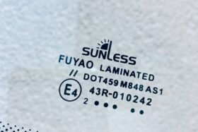 Предно стъкло EXPERT JUMPY SCUDO 2006-2016 СОЛАРИЧНО + СЕНЗОР-3 на ниска цена