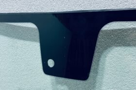 Предно стъкло FIAT 500 II 2017- АКУСТИКА+СЕНЗОР-2 на ниска цена