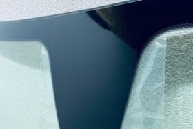 Предно стъкло FIAT 500X 5D 2015- АКУ+КАМ-2 на ниска цена