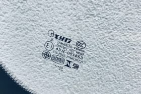 ПРЕДНО СТЪКЛО FIAT CROMA II 2005-2011 СЕНЗОР-3 на ниска цена