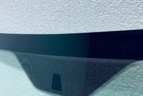 Предно стъкло FIAT DOBLO 2014-2016-2 на ниска цена