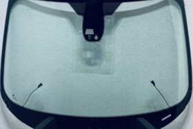 Предно стъкло FORD CONNECT 2014- СЕНЗОР+Камера+ОГРЯВАНЕ на ниска цена