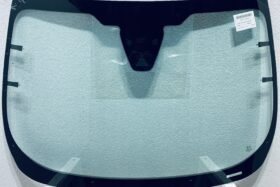 Предно стъкло FORD ECOSPORT II 2020 - АКУСТИКА + КАМЕРА + СЕНЗОР + ОТОПЛЕНИЕ на ниска цена