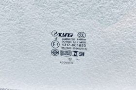 ПРЕДНО СТЪКЛО FORD F150 / F250 / F350 2021- КАМЕРА+СЕНЗОР-3 на ниска цена