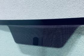 ПРЕДНО СТЪКЛО FORD FIESTA 2008-2017 С ОТОПЛЕНИЕ-2 на ниска цена