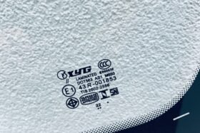 Предно стъкло FORD FIESTA KM7 2008-2012 с датчик за дъжд/зазоряване.-3 на ниска цена