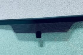 Предно стъкло FORD FIESTA MK6 2002-2008-2 на ниска цена